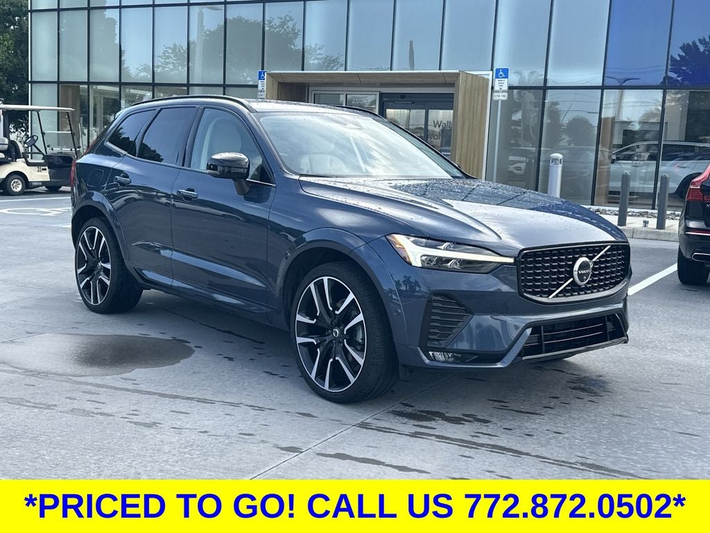 2024 Volvo XC60 — interior view