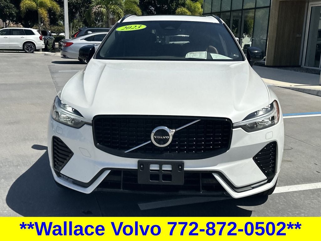 2023 Volvo XC60 — interior view