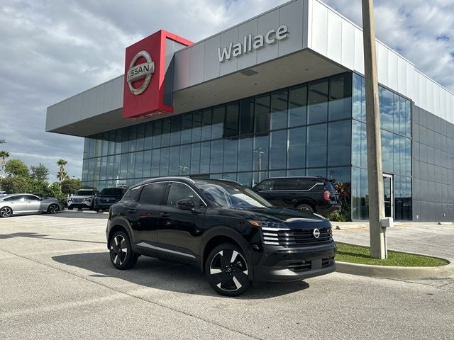 2026 Nissan Kicks SR in Super Black — front three-quarter view