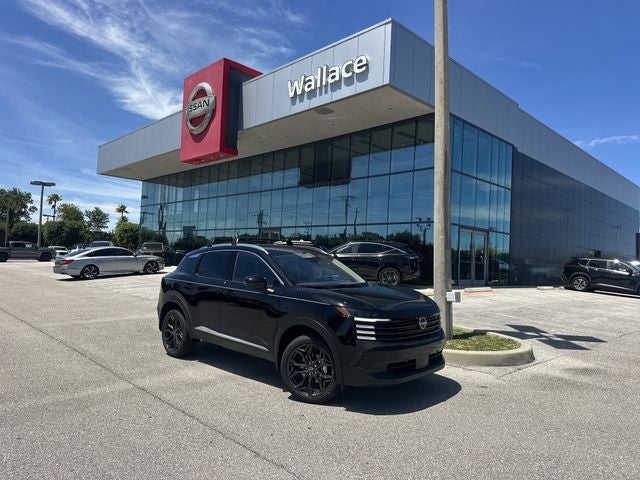 2026 Nissan Kicks SR in Super Black — front three-quarter view
