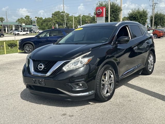 2017 Nissan Murano — rear three-quarter view