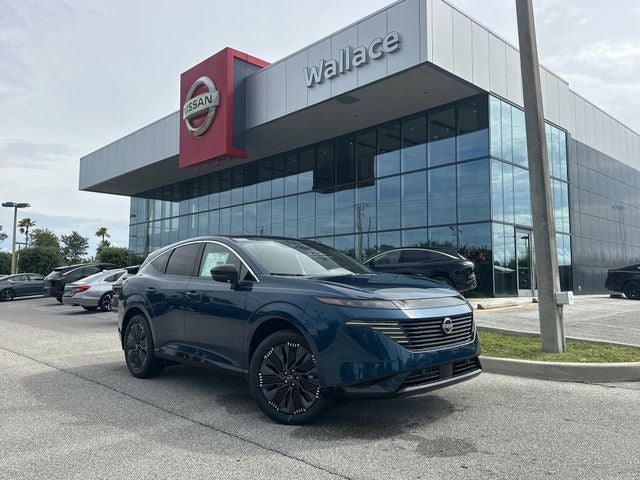2026 Nissan Murano Platinum in Aurora Blue Pearl Metallic — front three-quarter view