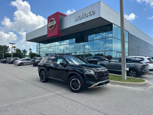 2026 Nissan Pathfinder Rock Creek in Super Black — front three-quarter view
