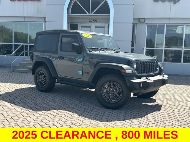 2025 Jeep Wrangler — side profile view