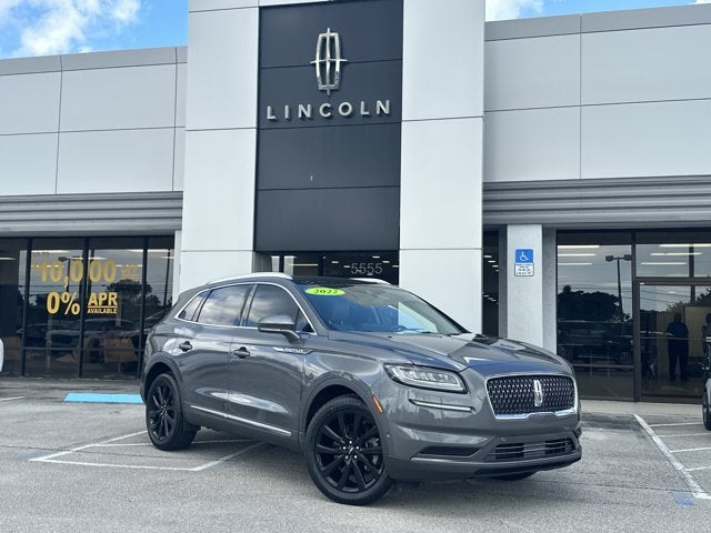 2022 Lincoln Nautilus Reserve in Gray Metallic — front three-quarter view