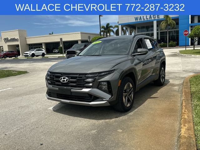 2025 Hyundai Tucson — side profile view